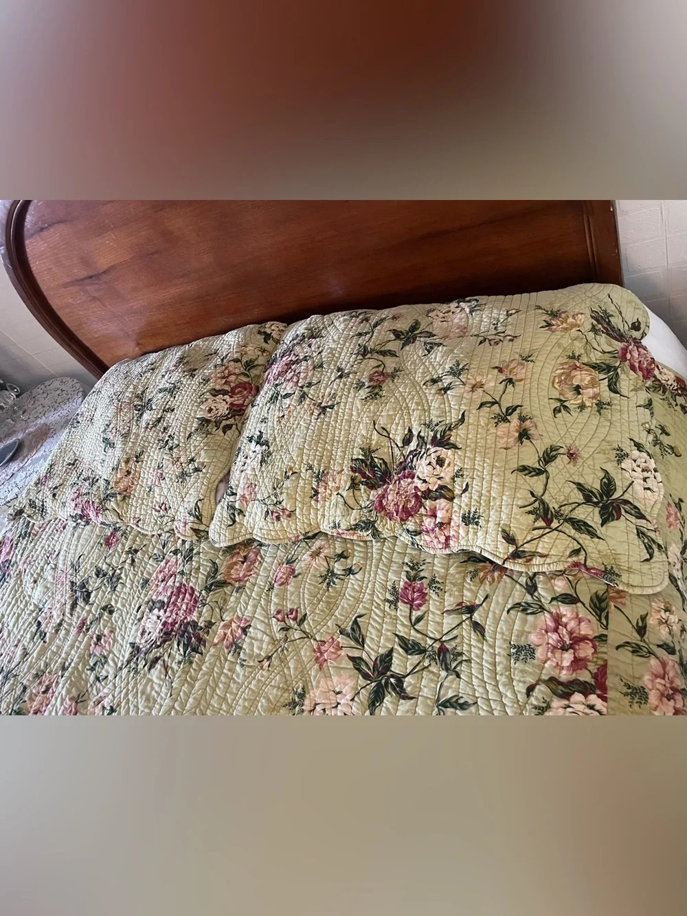 Vintage Quilt Bedspread w Shams Roses Green & Pink Cotton Shabby Cottage 86x110